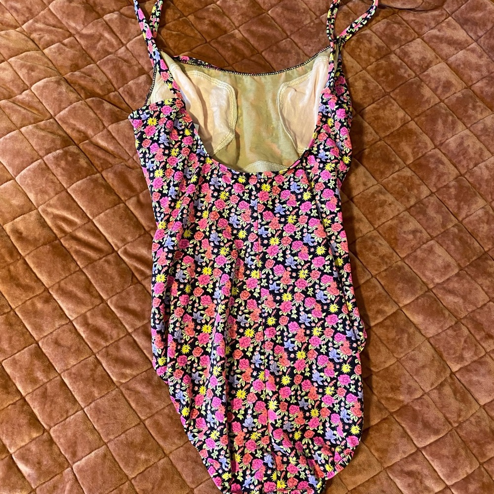 Vintage 80’s floral one piece bathing swim suit - Picture 4 of 7